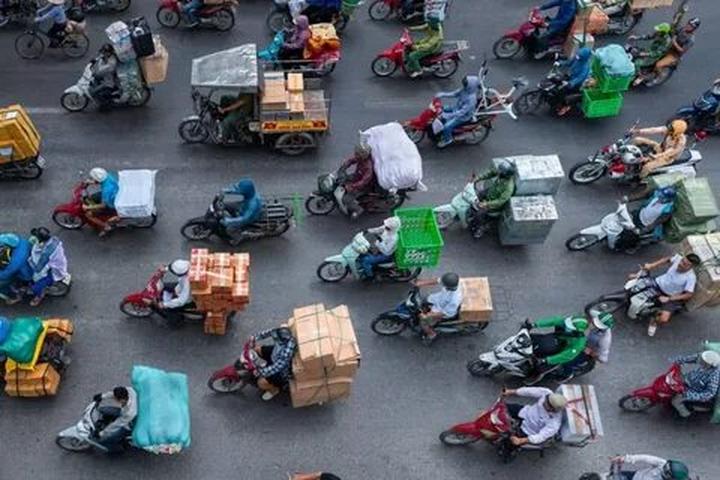 Từ Gần 300 bé mẫu giáo