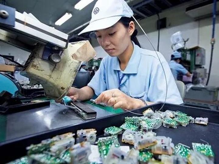 Hotspot Matrix: Biến Lộ cảnh tập luyện giúp Angela thành cơ hội marketing đột phá